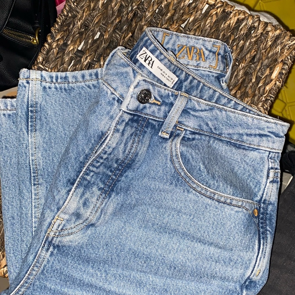Zara jeans